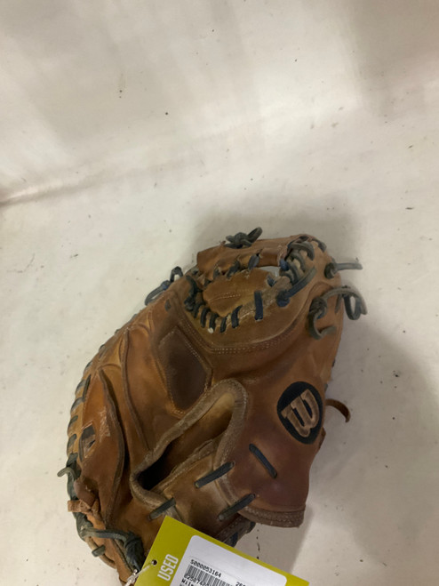Vist Large View of Product Image Which is Used Wilson A2K PRO-STOCK SELECT BB/SB Catchers RH Throw Brown 33 1/2"