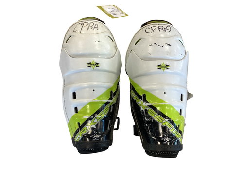 Vist Large View of Product Image Which is Used Vic CRXSSFIRE Youth Shin Guards White 10"