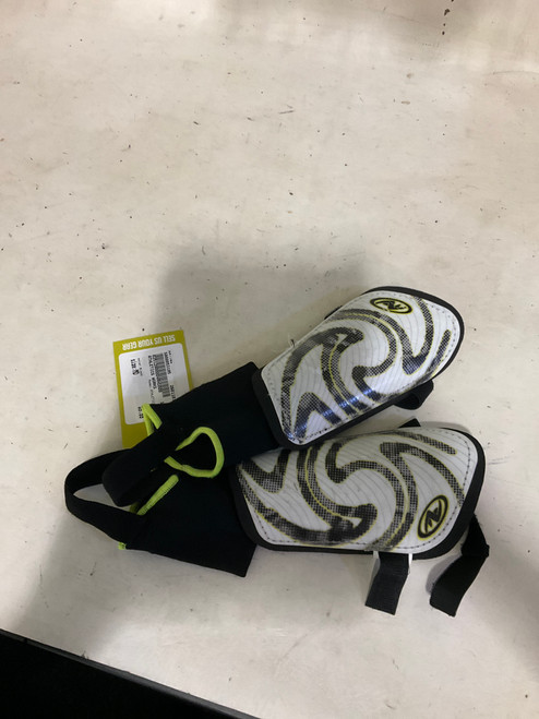 Vist Large View of Product Image Which is Used ATHLETICS WORKS Soccer Shin Guards Youth Black MD