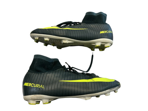 Vist Large View of Product Image Which is Used Nike Soccer Cleats Optic Yellow Junior 04
