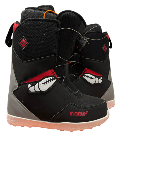 Vist Large View of Product Image Which is Used ThirtyTwo LASHED CRAB GRAB BOA Boys Snowboard Boots Black Youth 06.0