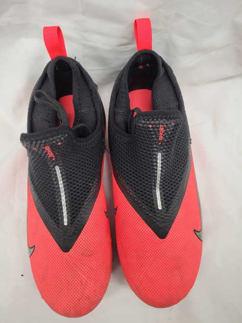 Vist Large View of Product Image Which is Used Nike Soccer Cleats Orange Junior 05