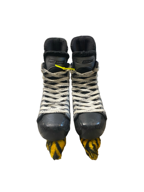 Vist Large View of Product Image Which is Used Bauer VAPOR XII Junior Hockey Skate Junior 02