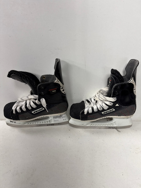 Vist Large View of Product Image Which is Used Bauer SUPREME 3000 Senior Hockey Skate Senior 5.5