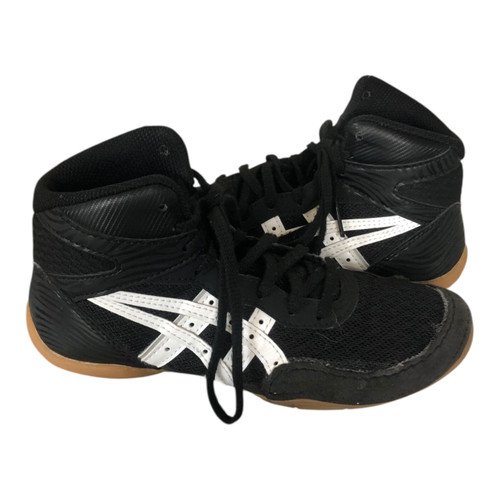 Vist Large View of Product Image Which is Used Asics Wrestling Shoes Black Junior 02