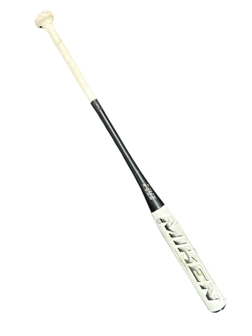 Vist Large View of Product Image Which is Used Miken RZR BB/SB Slowpitch Bat 34"