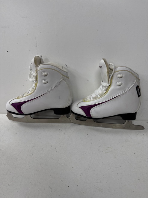 Vist Large View of Product Image Which is Used WinnWell SOFT BOOT Girls Figure Skate White Junior 01