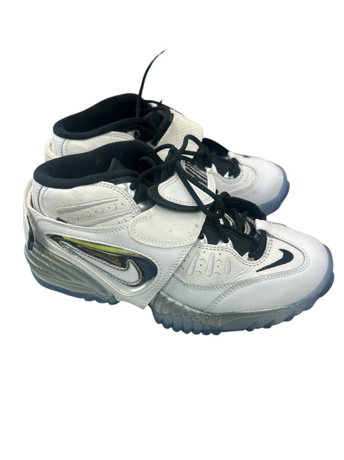 Vist Large View of Product Image Which is Used Nike DV7409-100 Basketball Shoes M Black And Silver Senior 7