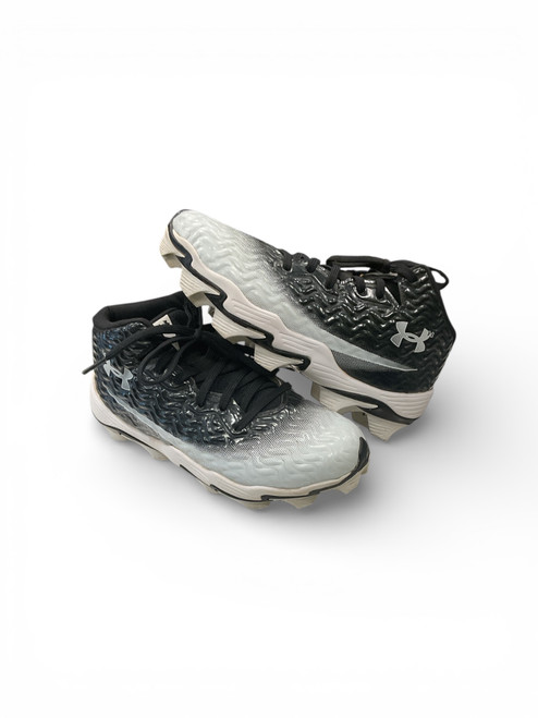 Vist Large View of Product Image Which is Used Under Armour Jr FB Cleats Black Junior 03