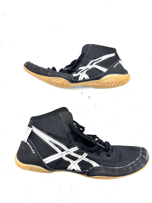 Vist Large View of Product Image Which is Used Asics Wrestling Shoes Black Senior 11.5