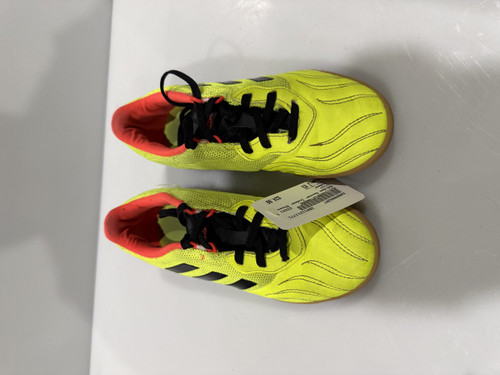 Vist Large View of Product Image Which is Used Adidas Soccer Indoor Shoes Yellow Junior 03