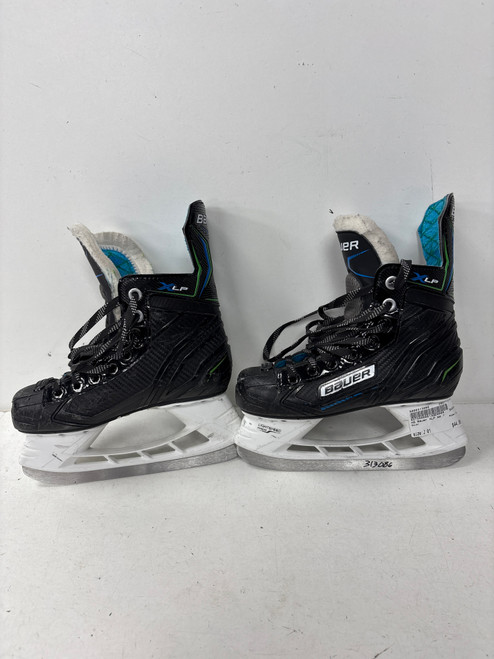Vist Large View of Product Image Which is Used Bauer X-LP Junior Hockey Skate Junior 01 (new= $100)