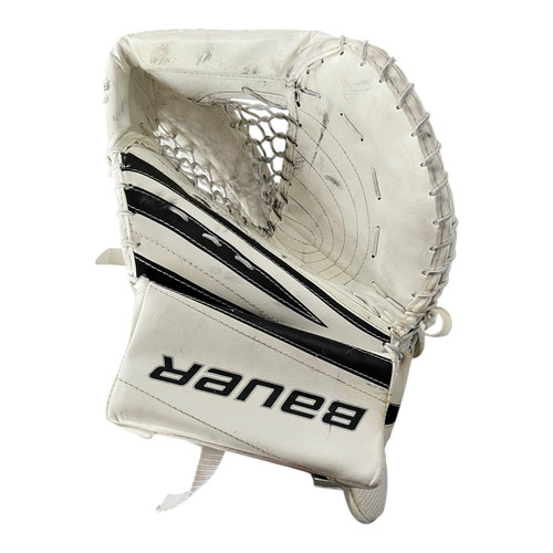 Vist Large View of Product Image Which is Used Bauer R4X Senior Goalie Catcher White