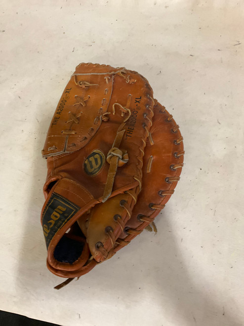 Vist Large View of Product Image Which is Used Wilson A2000 1ST BASE BB/SB First Base RH Throw Orange 13"