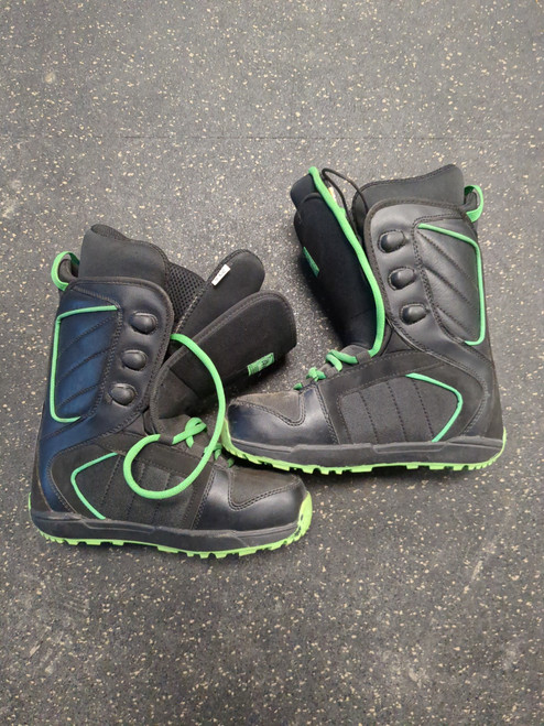 Vist Large View of Product Image Which is Used Firefly BOOTS Boys Snowboard Boots Black Junior 05