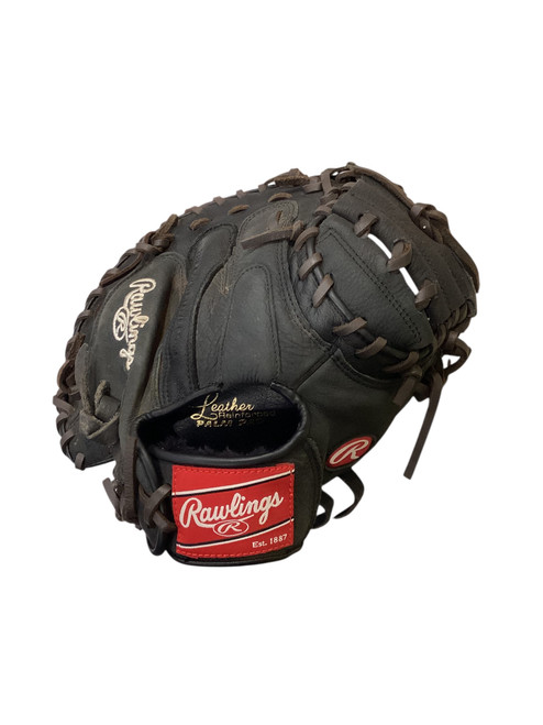 Vist Large View of Product Image Which is Used Rawlings PREMIUM SERIES D325BWCM BB/SB Catchers RH Throw Black 32 1/2"