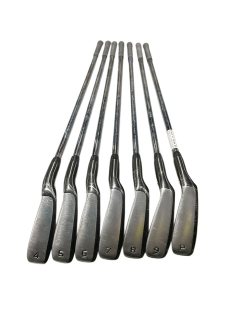 Vist Large View of Product Image Which is Used Bombtech Golf 4.0 IRON SET Mens Iron Set RH 4I-PW