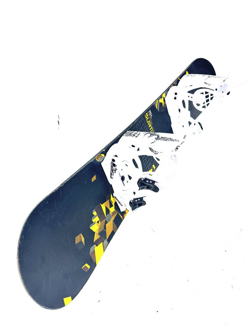 Vist Large View of Product Image Which is Used Burton CRUZER W NEW LG MATRIX BINDINGS Board/Bindings Black 151 cm