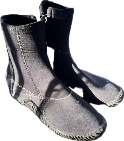 Vist Large View of Product Image Which is Used Water Dive Shoe Deepsee Accessory