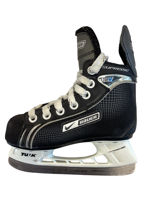Vist Large View of Product Image Which is Used Bauer 55 INTRUDER Youth Hockey Skate Youth 10.0