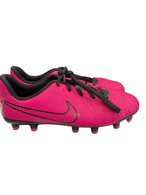 Vist Large View of Product Image Which is Used Nike Soccer Cleats Pink Junior 04