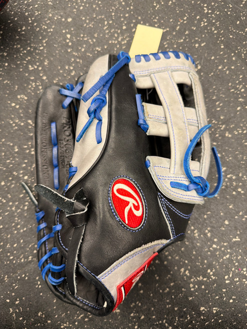 Vist Large View of Product Image Which is Used Rawlings PRO3039-6BGR BB/SB Glove LH Throw Black 12 3/4"