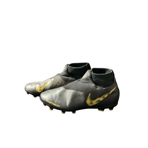 Vist Large View of Product Image Which is Used Nike Soccer Cleats Black Junior 04