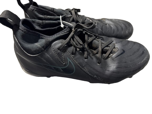 Vist Large View of Product Image Which is Used Nike PHANTOM LUNA JNR SZ 2.0 Soccer Cleats Black Junior 02