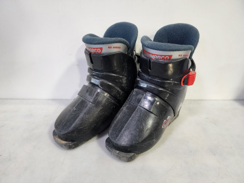 Vist Large View of Product Image Which is Used SANMARCO Boys DH Ski Boot Black 185 MP - Y12