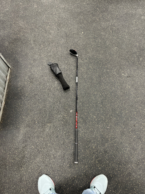 Vist Large View of Product Image Which is Used Taylormade M4 Mens Hybrid Club RH 4 Hybrid