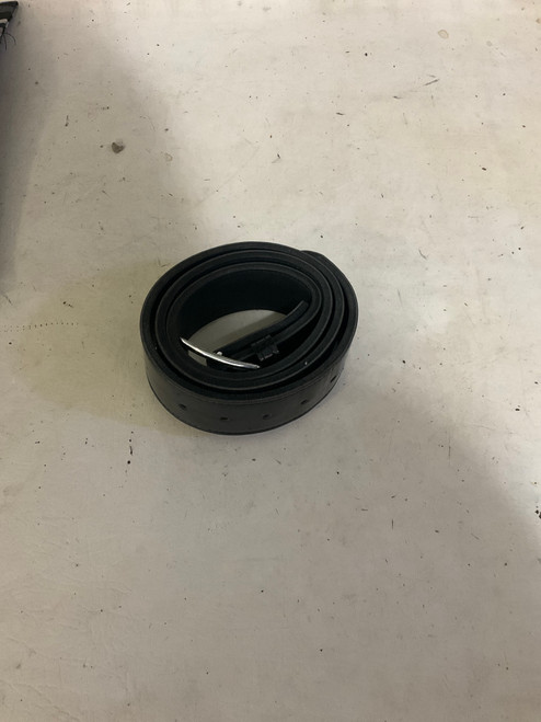 Vist Large View of Product Image Which is Used UMP BELT Umpire Accessories