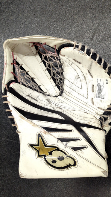 Vist Large View of Product Image Which is Used Brians SUBZERO 7.0 Senior Goalie Catcher White