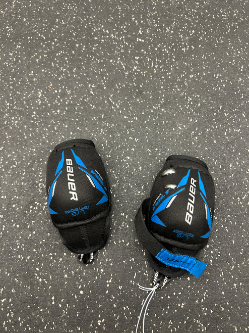 Vist Large View of Product Image Which is Used Bauer VAPOR VOLT Youth Elbow Pads LG