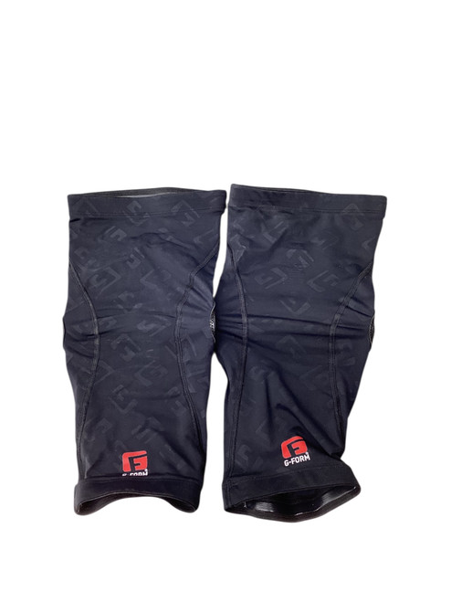 Vist Large View of Product Image Which is Used G-FORM Bike Knee Pads Black XL