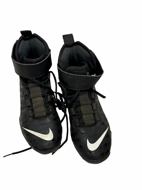 Vist Large View of Product Image Which is Used Nike FORCE SAVAGE ELITE 2 AQ7722-001 Mens Football Cleats Black Size 7