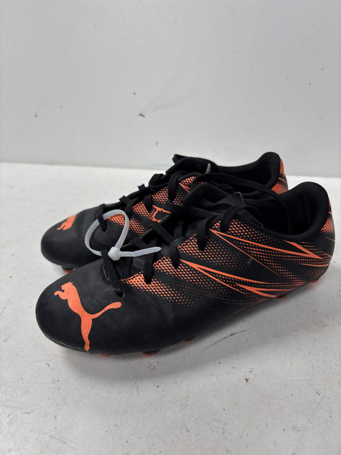 Vist Large View of Product Image Which is Used Puma Soccer Cleats Black Junior 04