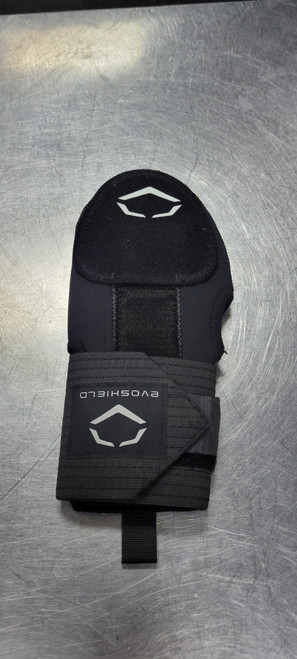 Vist Large View of Product Image Which is Used Evoshield SLIDING MITT LEFT HAND Field Equipment