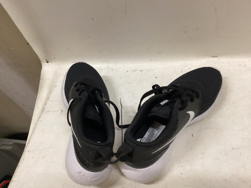 Vist Large View of Product Image Which is Used Nike Jr Golf Shoes Black Junior 03