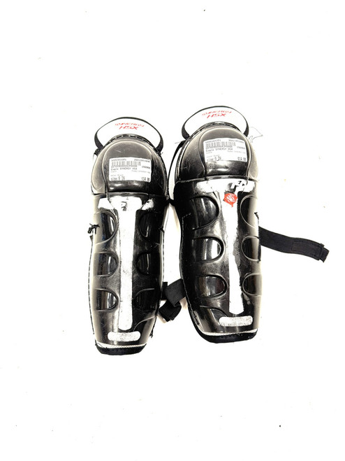 Vist Large View of Product Image Which is Used Eagle SYNERGY HSX Junior Shin Guards Black 9"