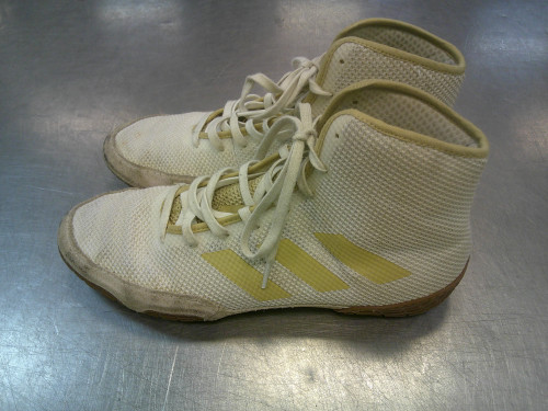 Vist Large View of Product Image Which is Used Adidas Wrestling Shoes Tan Senior 11