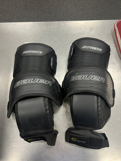 Vist Large View of Product Image Which is Used Bauer Supreme Knee Guards- SR