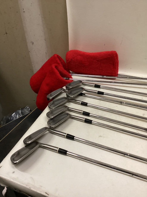 Vist Large View of Product Image Which is Used Titleist DTR Mens Complete Set RH 11 Piece