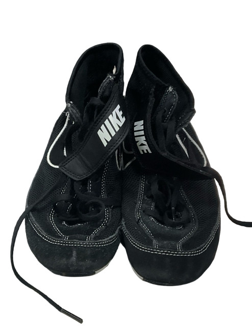 Vist Large View of Product Image Which is Used Nike Wrestling Shoes Black Junior 04