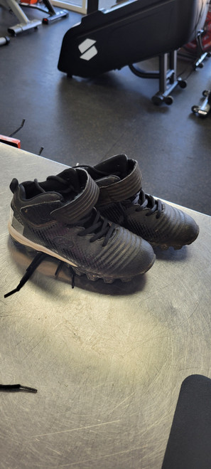 Vist Large View of Product Image Which is Used Rawlings 2 BB/SB Cleats Black Junior 02