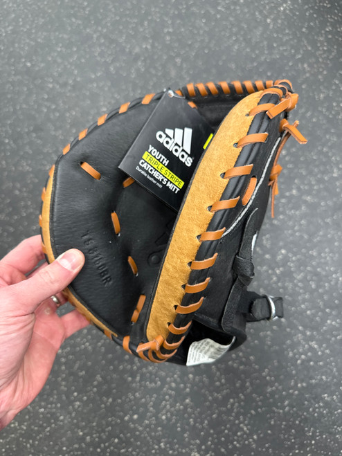 Vist Large View of Product Image Which is Used Adidas TS3150BR BB/SB Catchers LH Throw Black 31 1/2"
