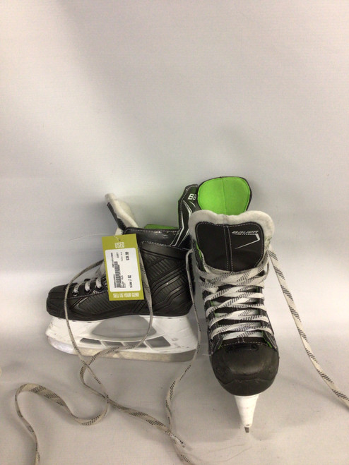 Vist Large View of Product Image Which is Used Bauer XLS Junior Hockey Skate Junior 02