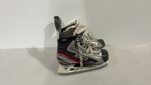 Vist Large View of Product Image Which is Used Bauer VAPOR X3.0 YTH 13 Youth Hockey Skate Youth 13.0