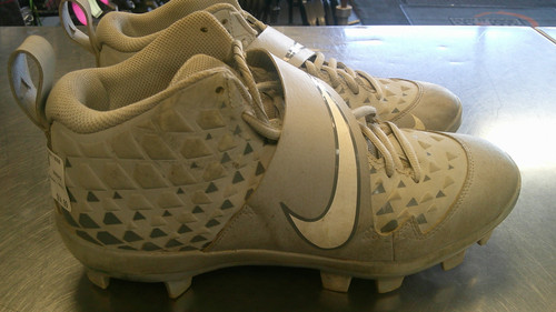 Vist Large View of Product Image Which is Used Nike TROUT BB/SB Cleats Grey Senior 8