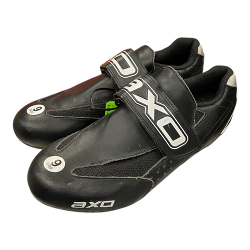 Vist Large View of Product Image Which is Used Axo EU 39 Bike Shoes Adult Black Senior 6.5