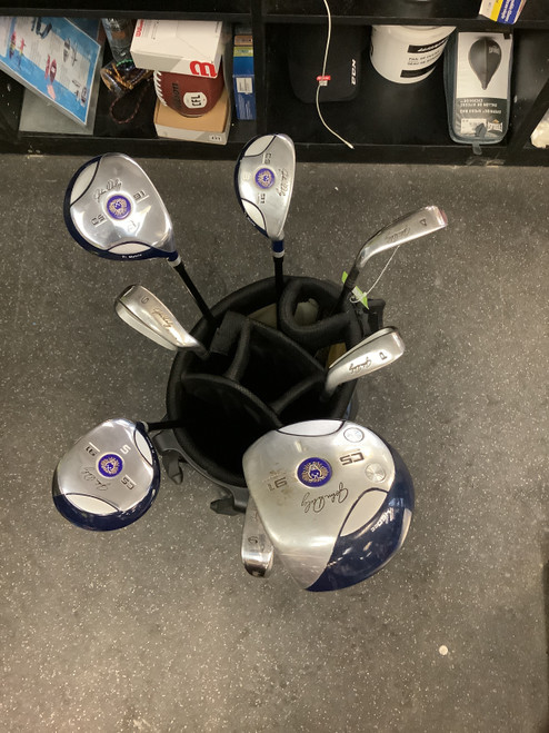 Vist Large View of Product Image Which is Used JohnDaly CS 91 Mens Package Set RH Navy Blue 11 Piece